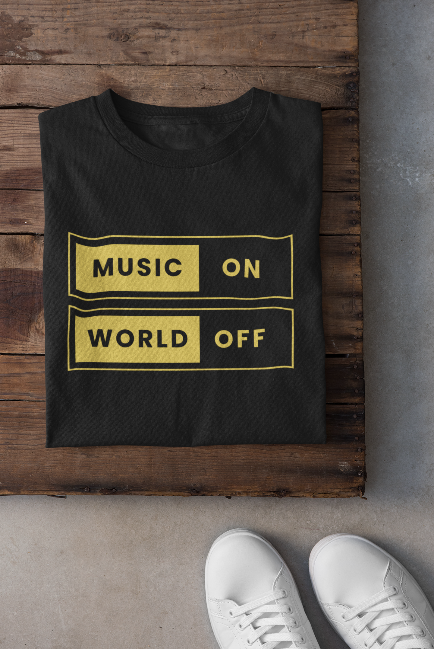 Music On, World Off - T-shirt