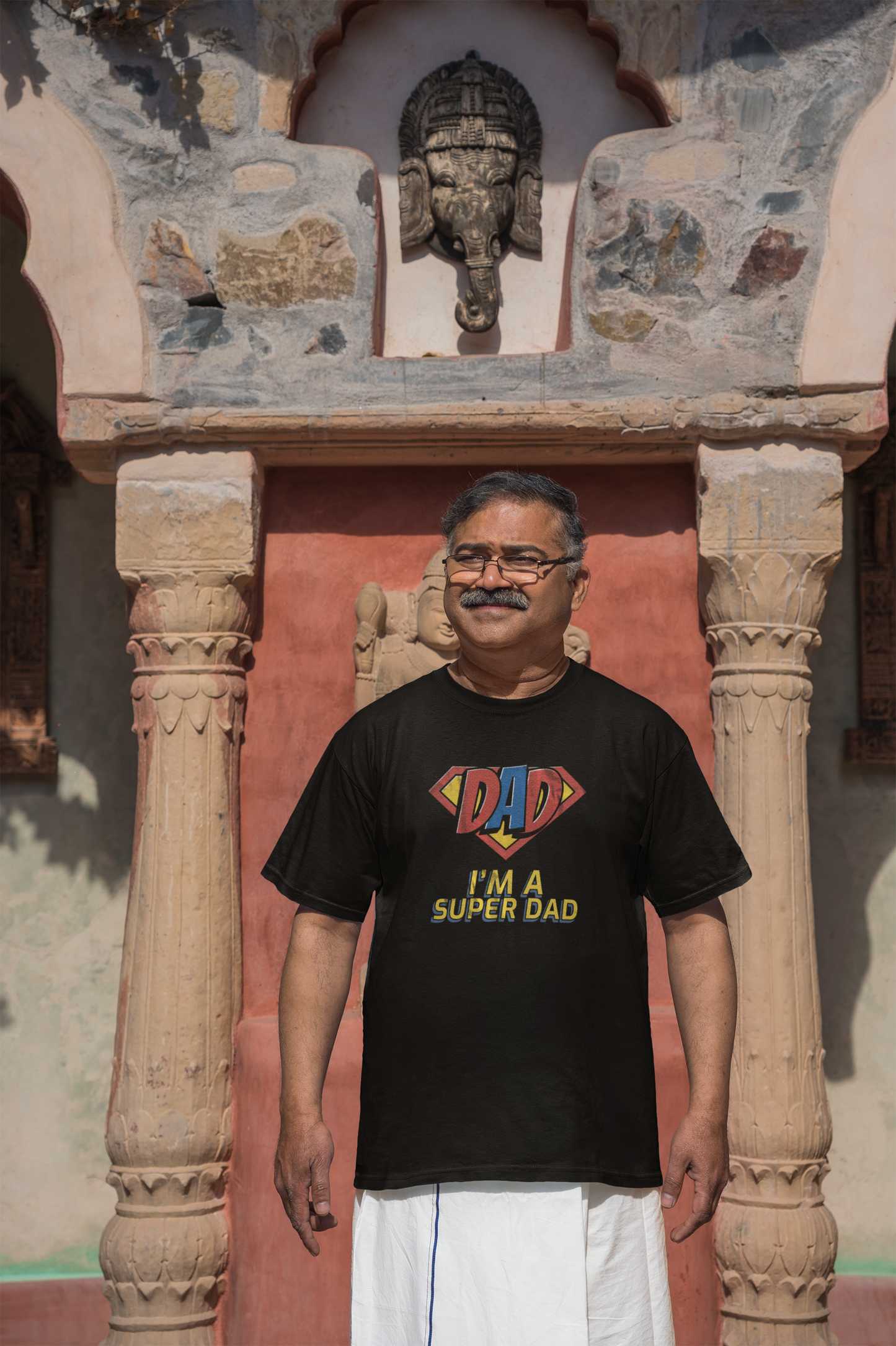 I am a SUPER DAD - Unisex Oversized T-shirt